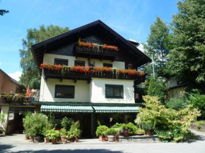 Gaestehaus-Staats